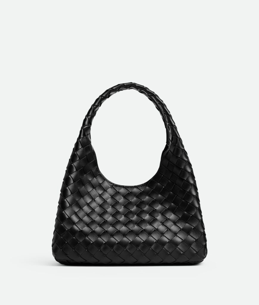 ボッテガヴェネタ スモール カンパーナ。ブラックのイントレチャートレザーの編み込みハンドバッグ