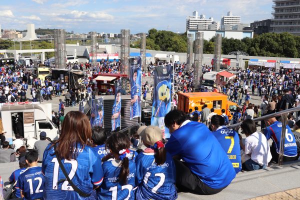 「トリコロールランド」は食と遊びのテーマパークのよう！