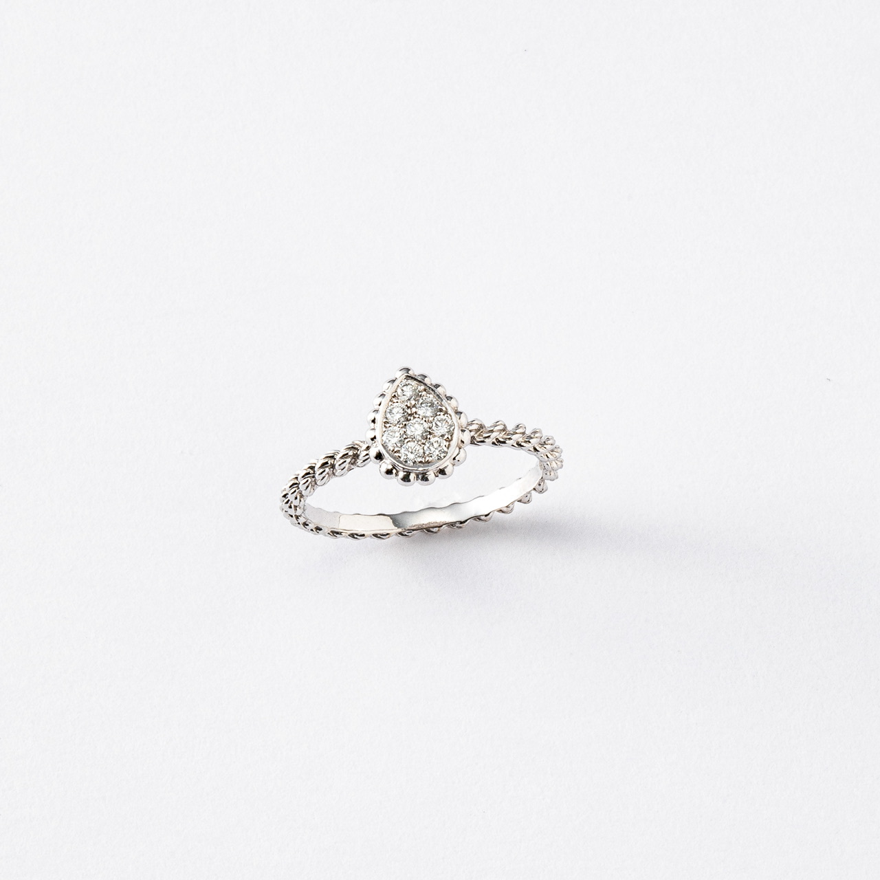 ブシュロン　リング