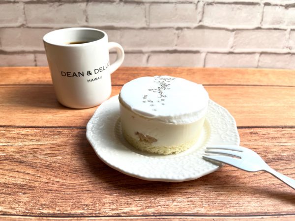 コーヒーとバニラケーキ。