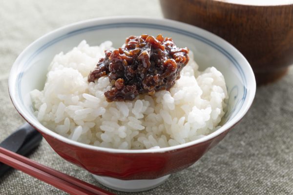 久世福味噌かつ風をごはんのおともに