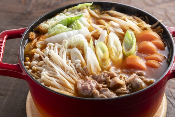 大好きだし。麺と鍋。ほどよい旨辛キムチ　鍋