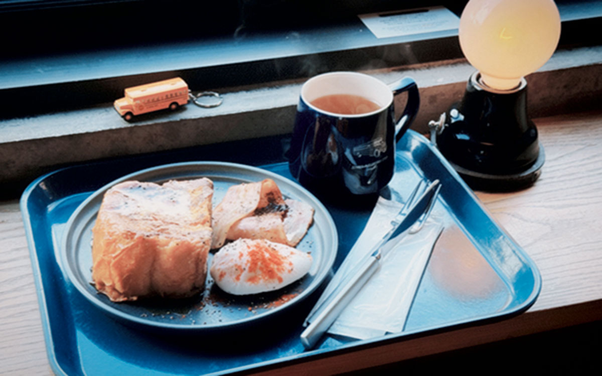 SCHOOL BUSCOFFEE STOP KYOTOのフレンチトーストプレート