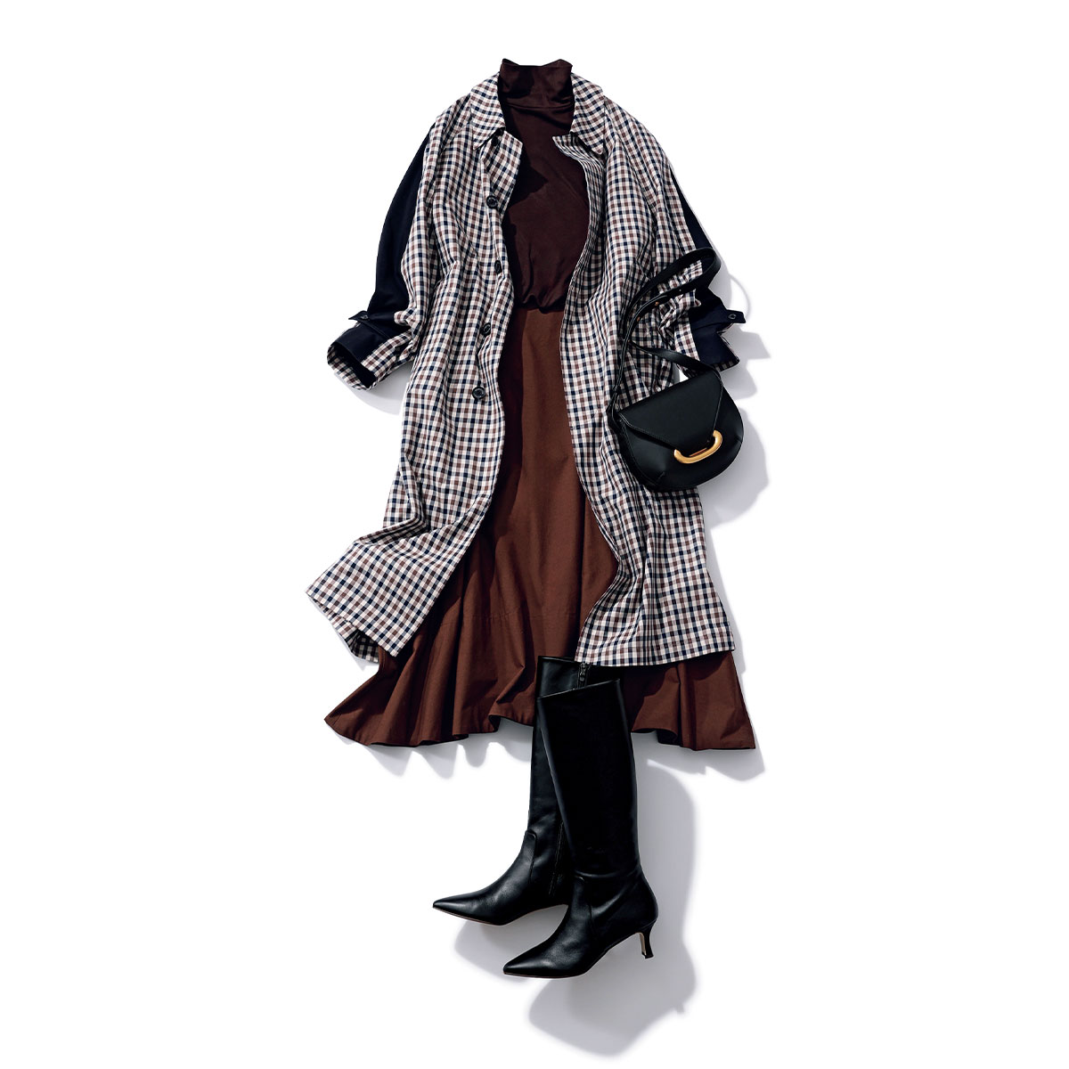 タートルとスカートのコーデはブラウンのワントーンが新鮮