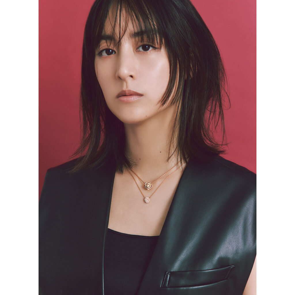 「ラ ローズ ディオール」コレクションのネックレス