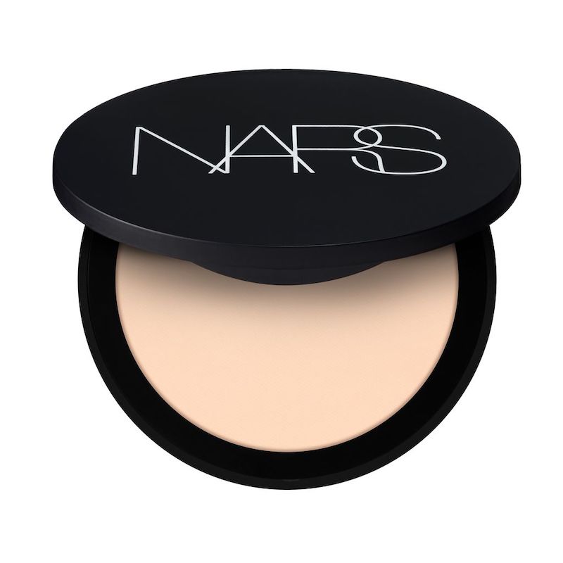 VERY読者の愛用フェイスパウダーランキング5位・NARS ソフトマット　アドバンスト　パーフェクティングパウダー